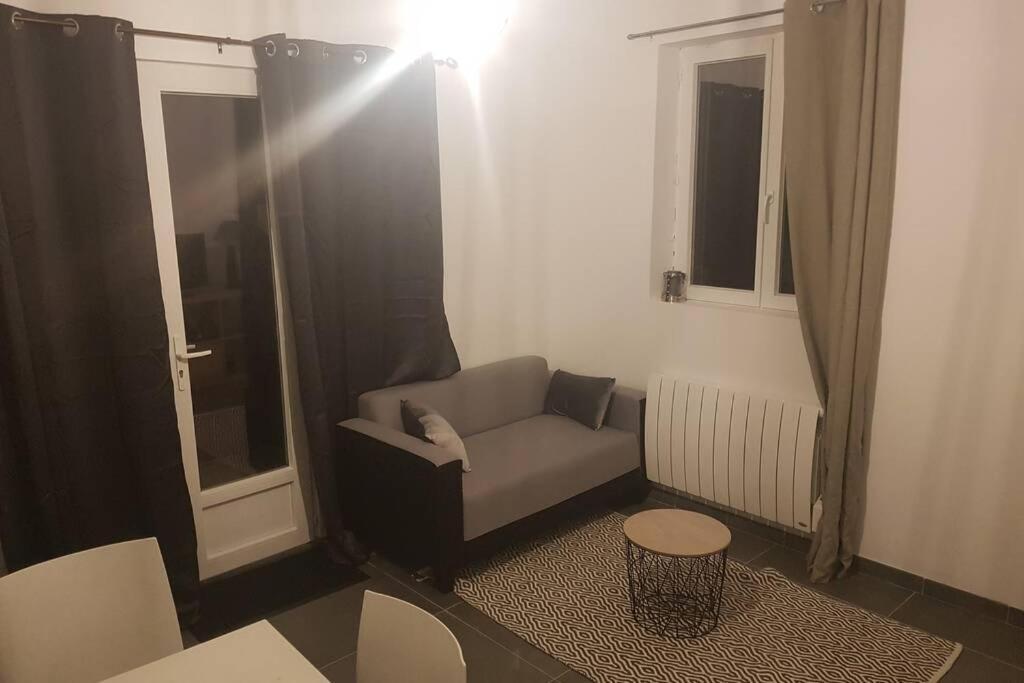 Macey Petite Maison Au Calme公寓 外观 照片